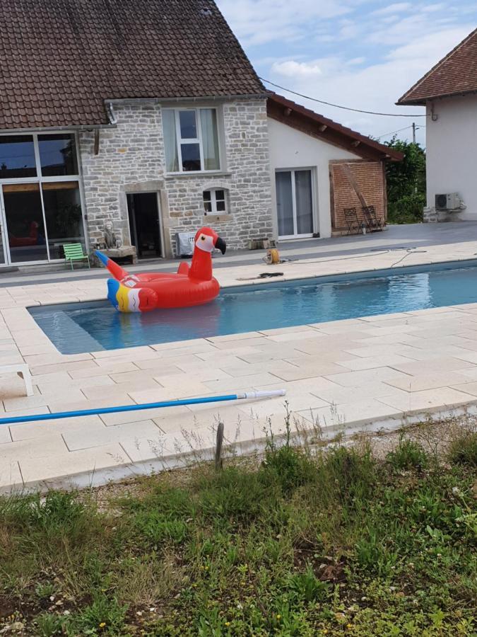Domaine Ravy-Lilas Saint-Symphorien-sur-Saone Exterior photo