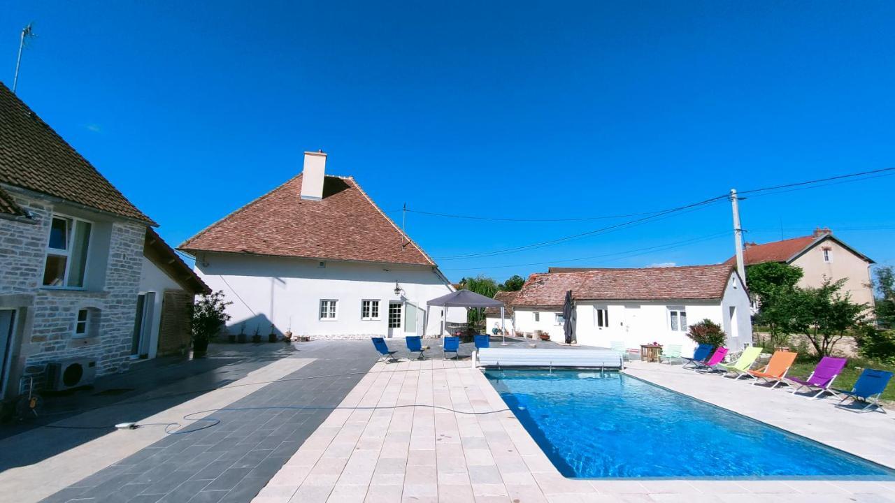 Domaine Ravy-Lilas Saint-Symphorien-sur-Saone Exterior photo