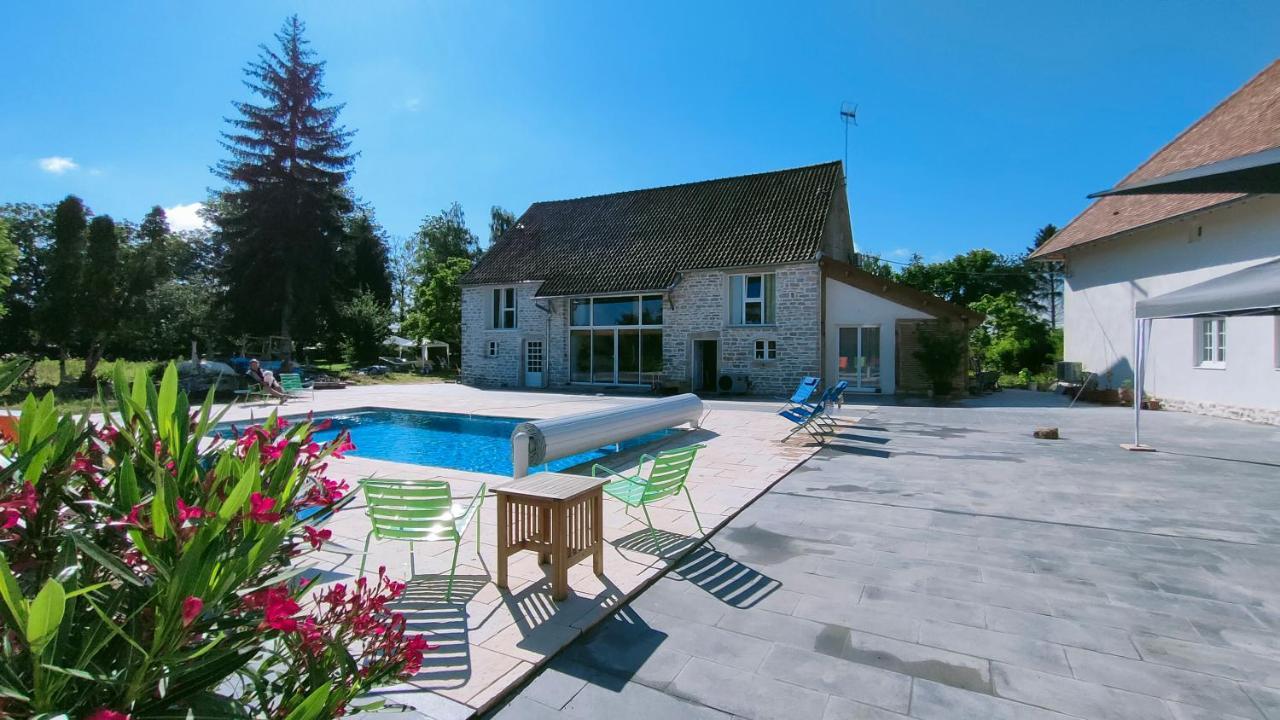 Domaine Ravy-Lilas Saint-Symphorien-sur-Saone Exterior photo
